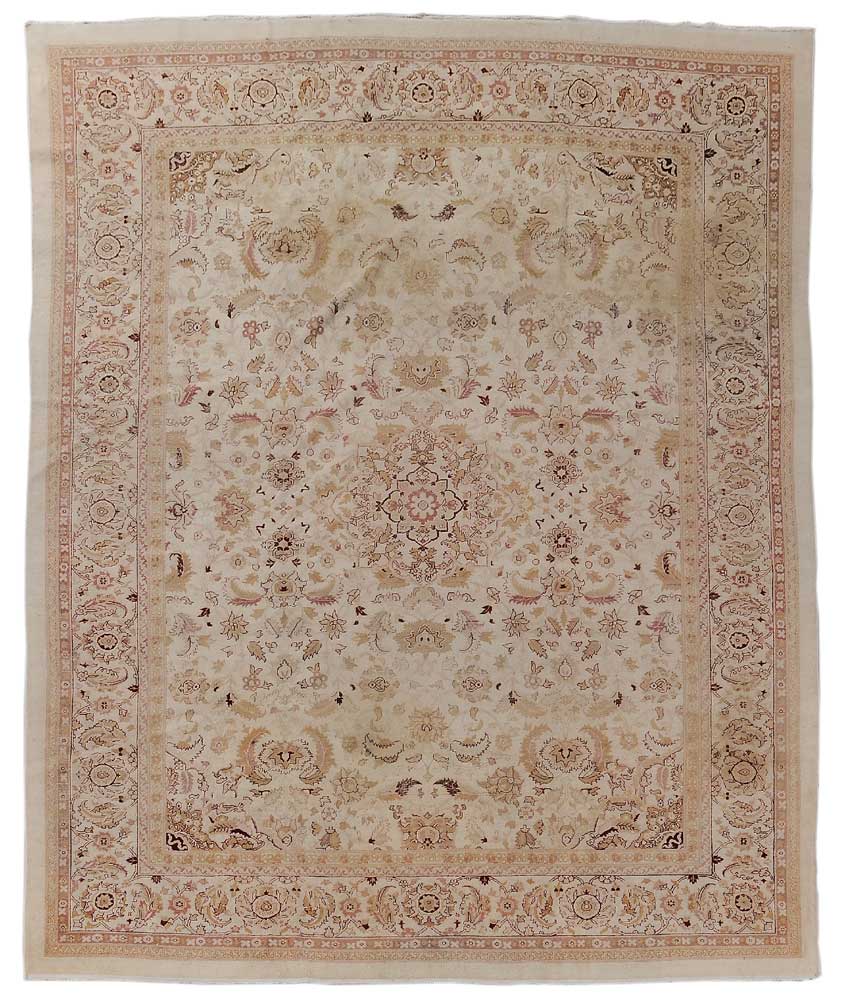 Oushak Carpet Turkish, early 20th