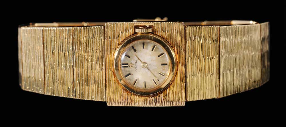 18 Kt. Gold Lady's Wristwatch round