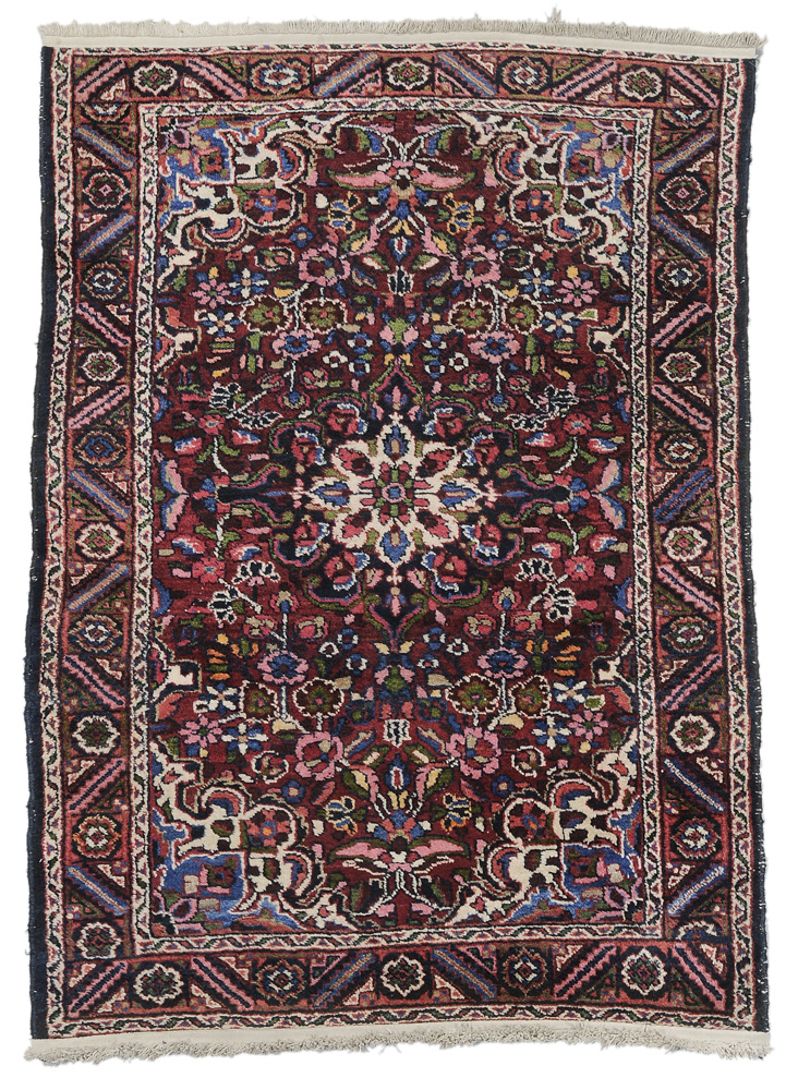 Baktiari Rug Persian 20th century  1191b4