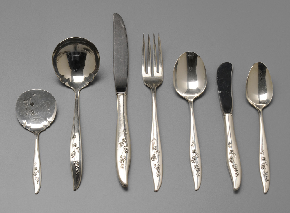 Heirloom Young Love Sterling Flatware 1195ce