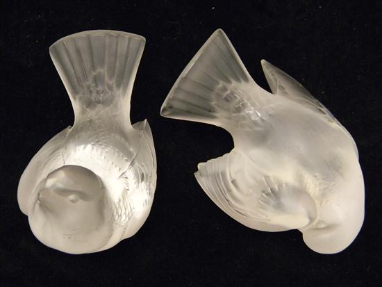 Two Lalique frosted glass birds 1211c8