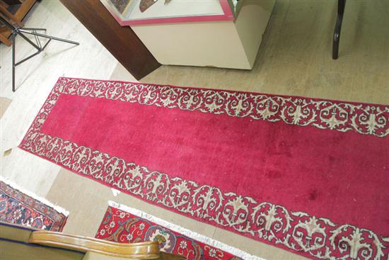 ORIENTAL RUNNER Solid burgundy 121312