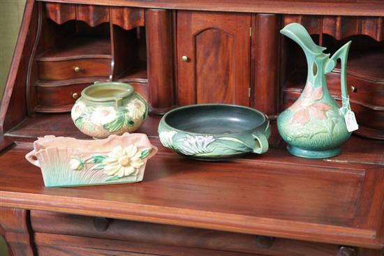 FOUR PIECES OF ROSEVILLE POTTERY.