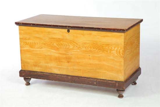 BLANKET CHEST Ohio mid 19th 1213eb