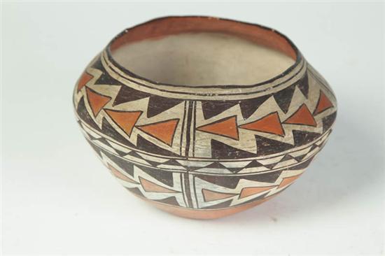 AMERICAN INDIAN POT Acoma New 1215a0