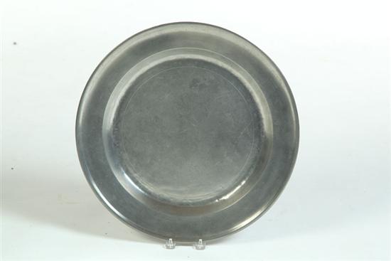 PEWTER CHARGER  England  19th century.