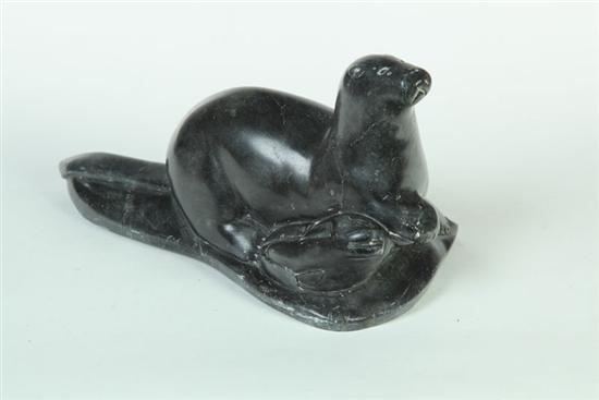 INUIT CARVING Canada mid 20th 121890