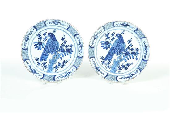 PAIR OF DELFT PLATES Netherlands 12194e