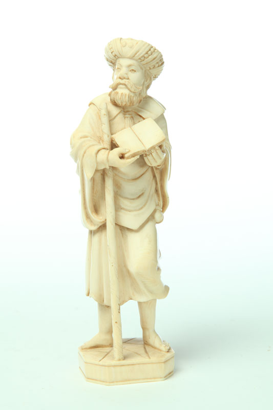 IVORY CARVING OF A MAN.  Asian