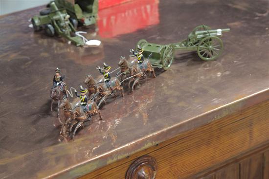 BRITAINS ROYAL FIELD ARTILLERY  121def