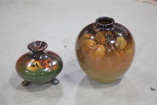 TWO WELLER POTTERY VASES Both 121e0f