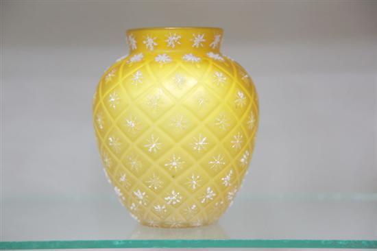 ART GLASS VASE. Yellow  diamond quilted