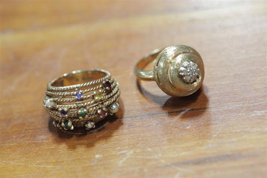 TWO LADIES RINGS. One with beehive