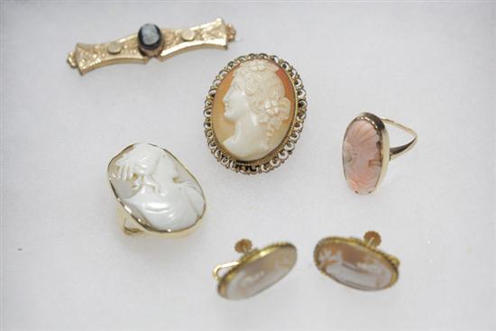 FIVE PIECES CAMEO JEWELRY Large 121ecf