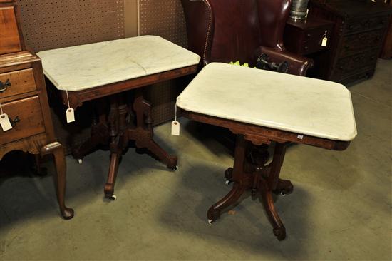TWO VICTORIAN PARLOR STANDS Both 121ffe