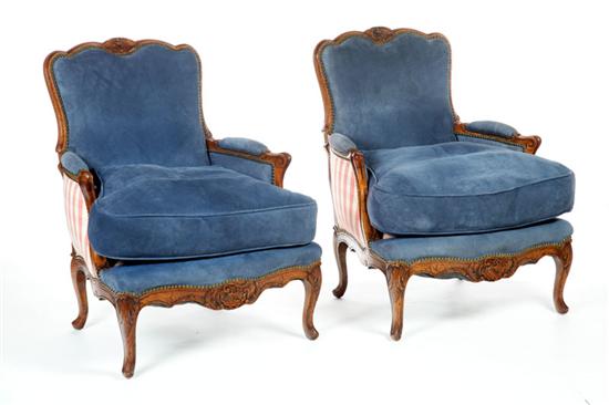 PAIR OF LOUIS XV STYLE ARMCHAIRS 12217c