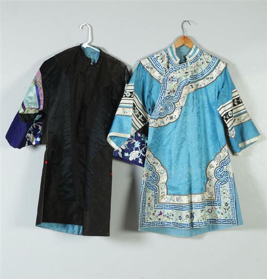 TWO ROBES China 1st half 20th 122256