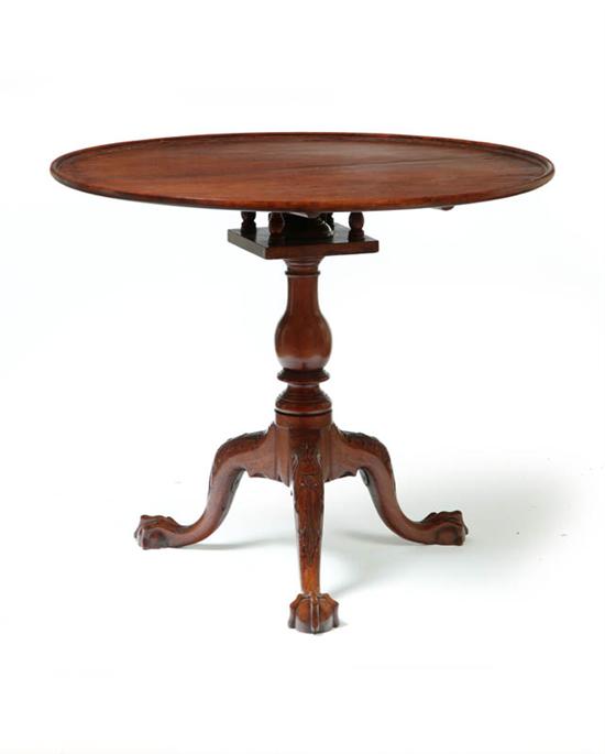 CARVED CHIPPENDALE TILT-TOP TEA