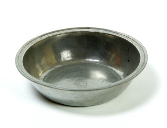 PEWTER BASIN.  Lovebird touch with