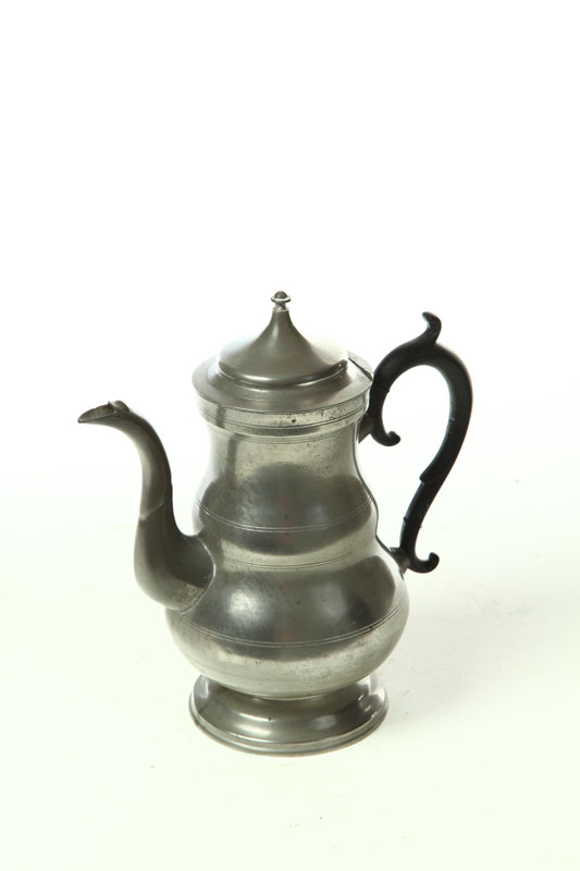 PEWTER COFFEE POT Lion touch 1226b1