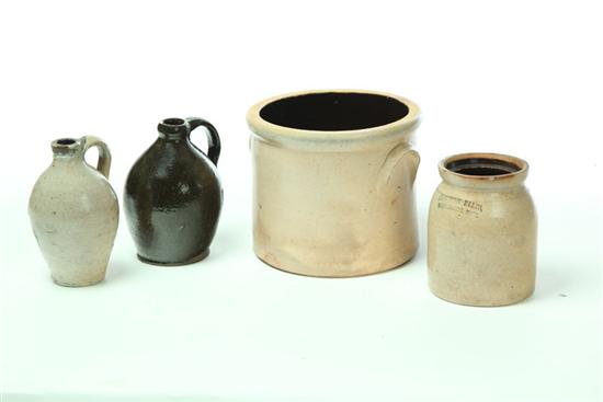 FOUR PIECES OF STONEWARE AND REDWARE.