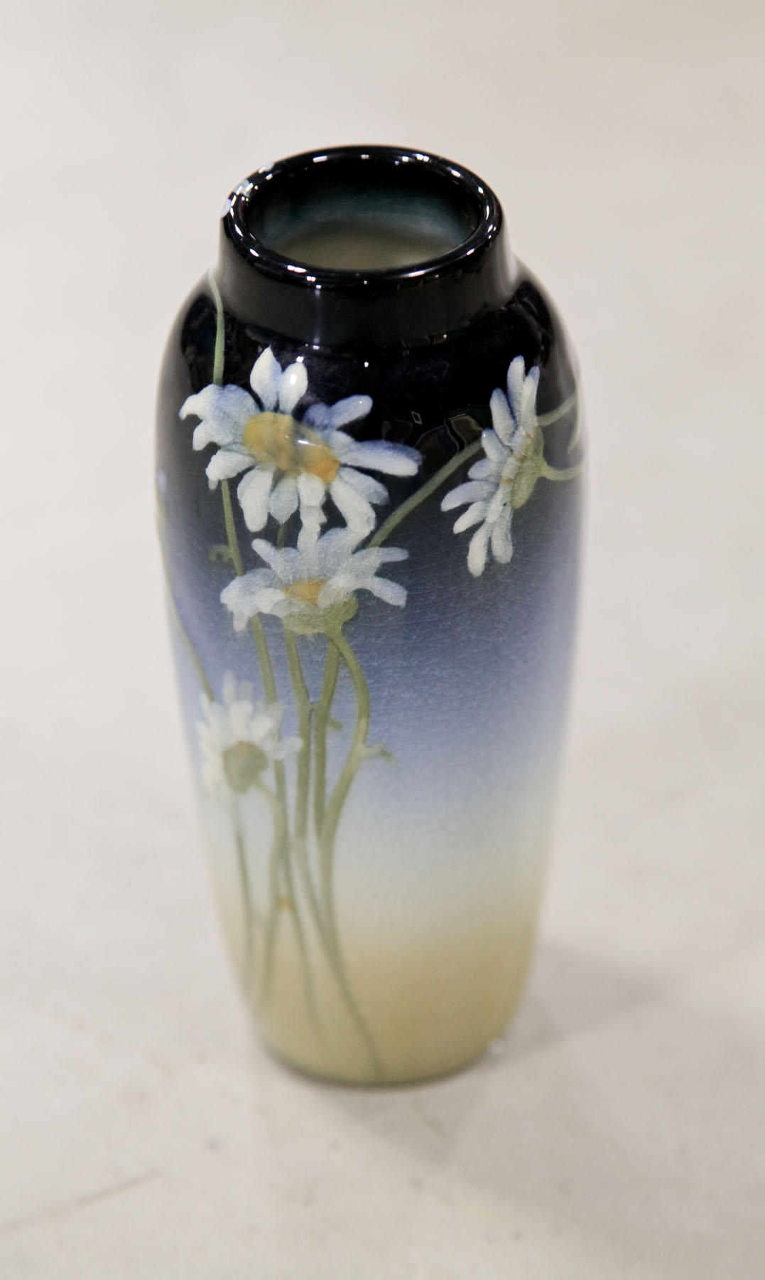 ROOKWOOD VASE.  Ohio  1903. Of