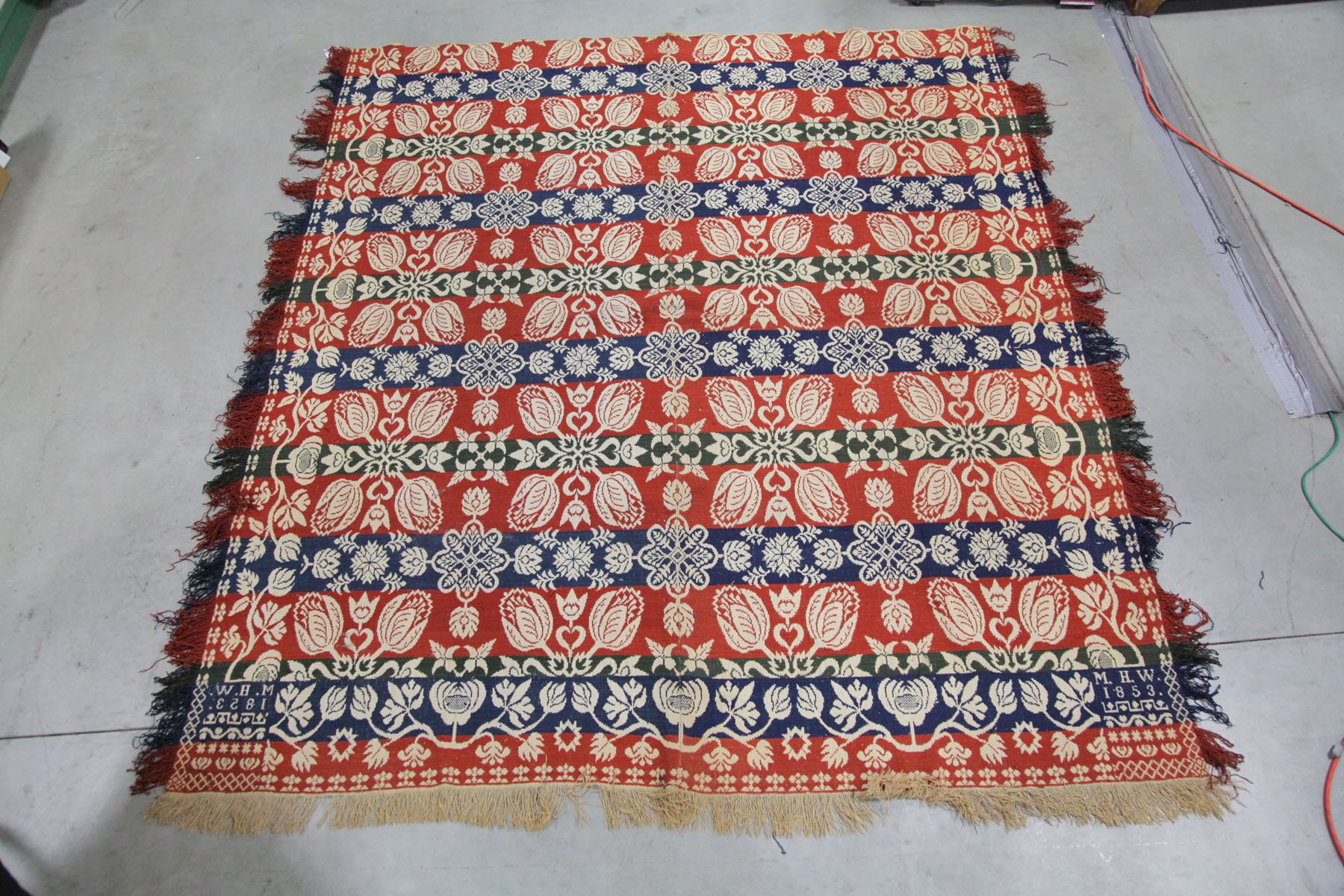 COVERLET American mid 19th century  1227e6