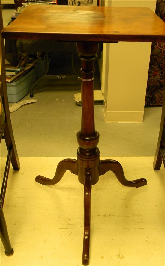 American candlestand c 1800  120719
