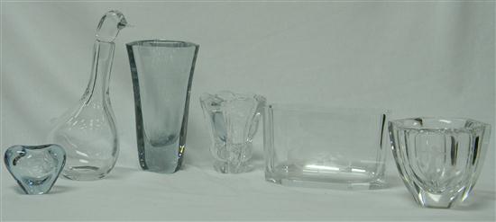 Six Scandinavian glass pieces including  120745