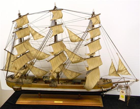 SHIP MODEL Wooden Clipper ship 1208e3