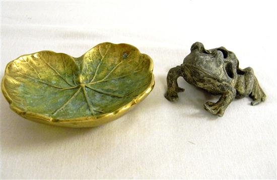 Cast brass Geranium leaf dish 12099d