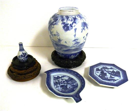 Chinese export blue and white Canton 120d42