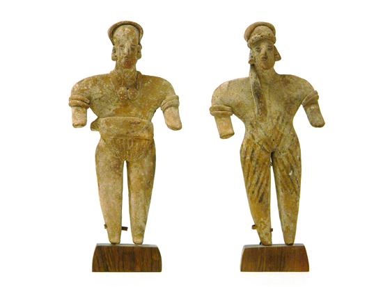 Pair of Pre Columbian figures  120ed5