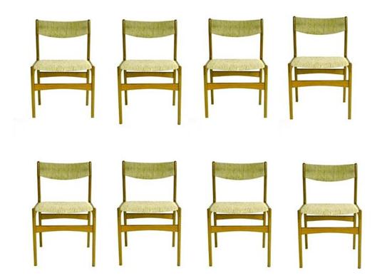 Eight Danish dining side chairs 120f00