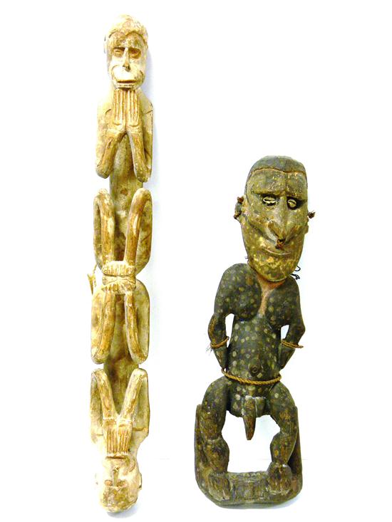 Two New Guinea wooden statues including  120f8e