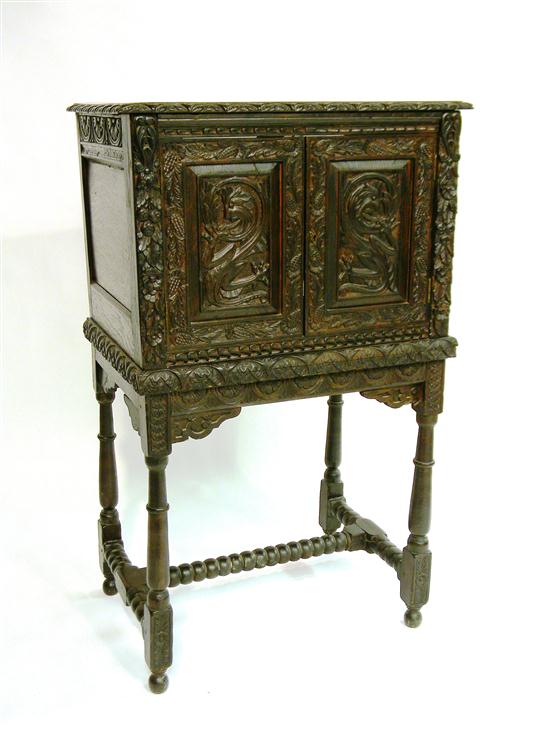 Renaissance style cabinet on stand 121081