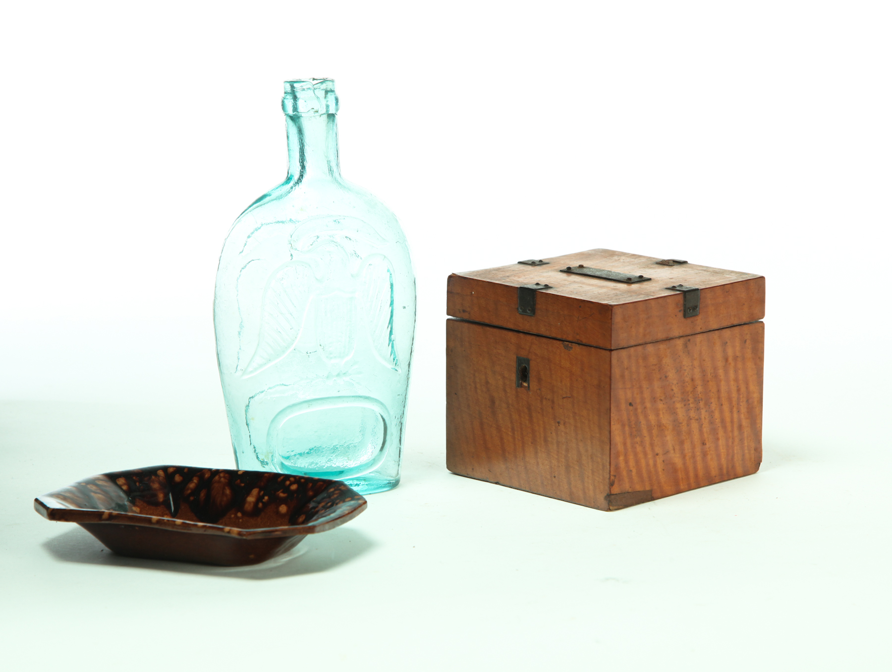 TEA CADDY  BOTTLE AND TRAY.  American
