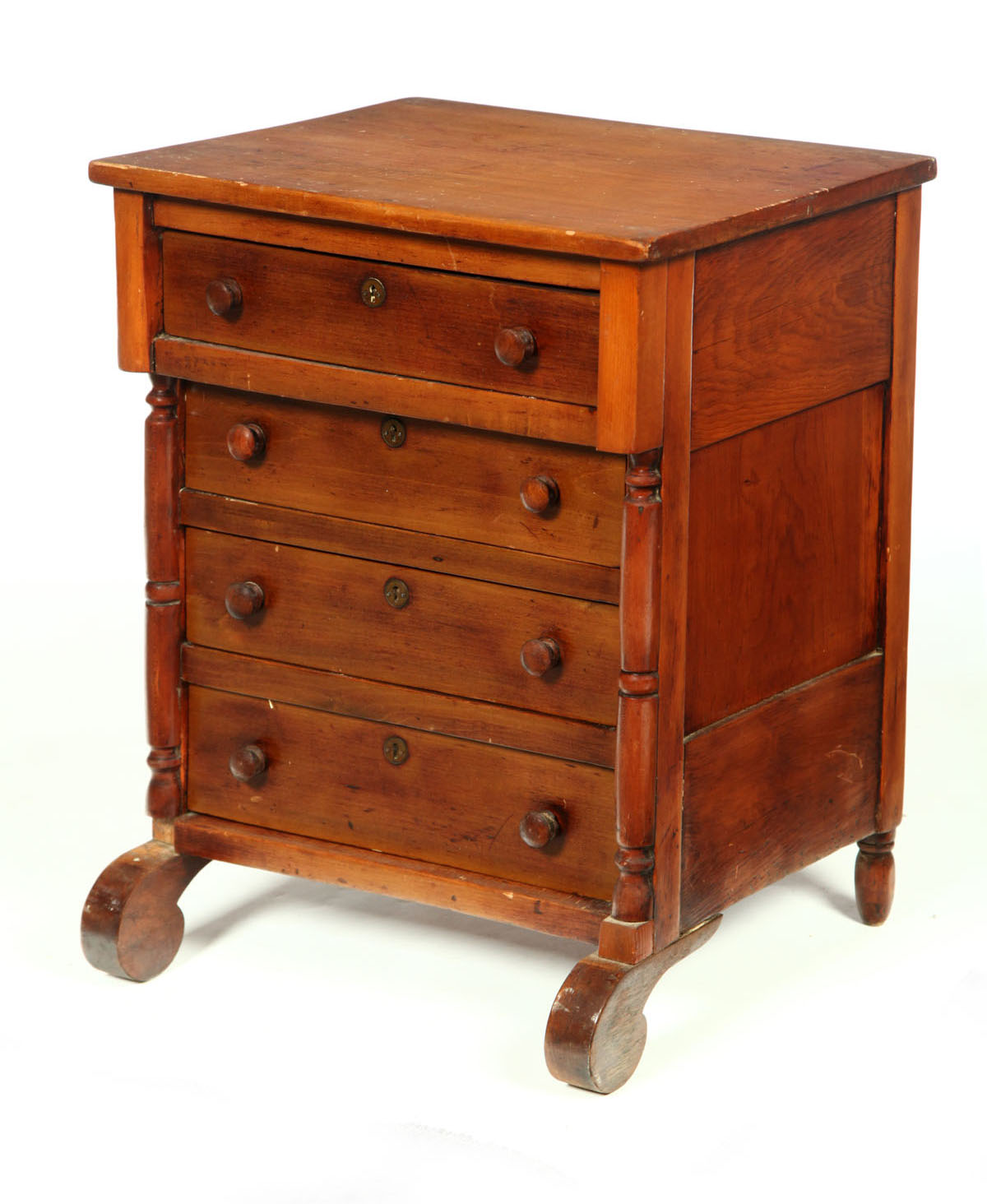 MINIATURE CHEST OF DRAWERS  123949