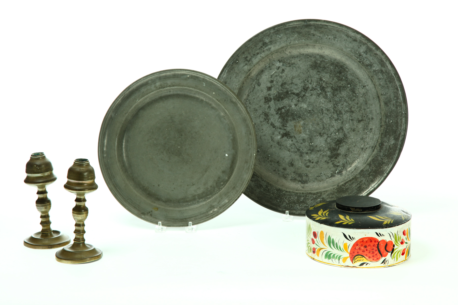 FIVE PIECES OF METALWARE American 12399e