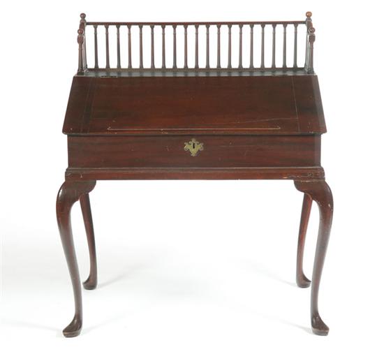 QUEEN ANNE STYLE SCHOOLMASTER S 123b0e