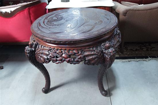 ORIENTAL STYLE TABLE. Large round table