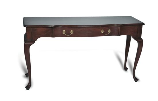 HARDEN SOFA TABLE Queen Anne style 123b2f