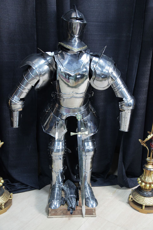 CONTEMPORARY SUIT OF ARMOUR. Full