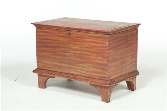 DECORATED BLANKET CHEST American 1228e9