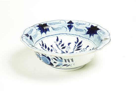 LEEDS-TYPE BOWL.  England  early 19th