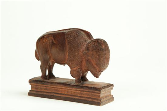 CARVED BISON American late 19th early 1229b6