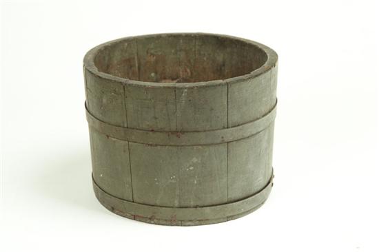STAVE BUCKET American 19th century 122a08