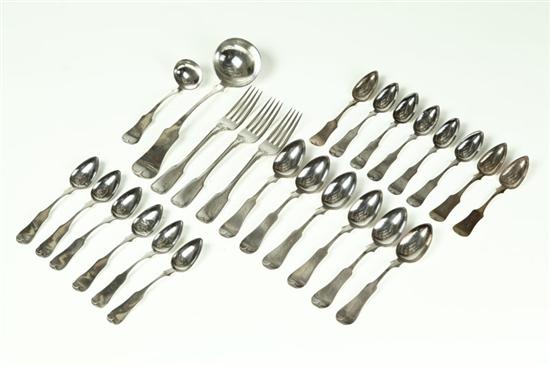 GOOD GROUP OF SILVER FLATWARE.