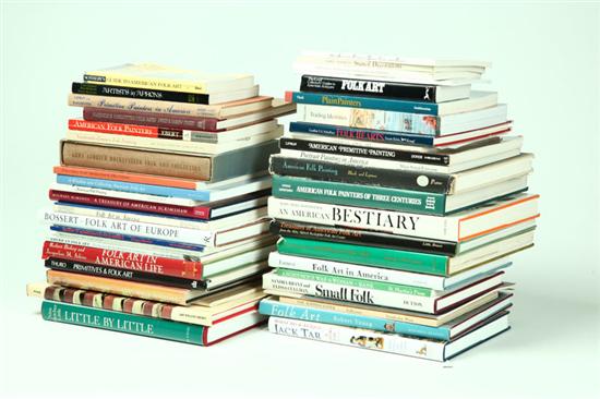 GROUP OF BOOKS ON AMERICAN FOLK ART.