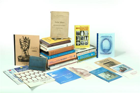 GROUP OF BOOKS ON AMERICAN PAINTINGS.